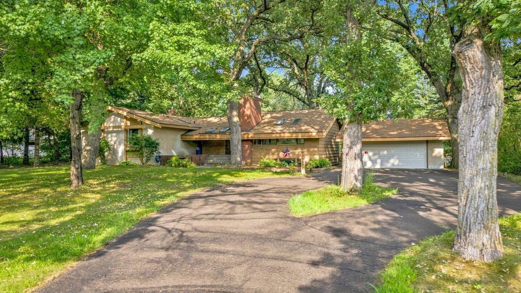 39277 Hemingway Avenue, North Branch, MN 55056 — exterior