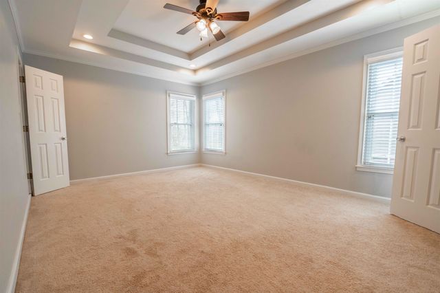 1368 SQUIRE DUDNEY DR, Collierville, TN 38017