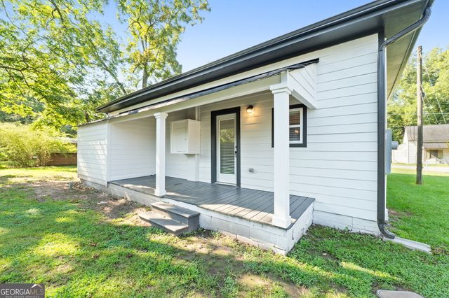 347 Ww Carr Avenue, Jackson, GA 30233