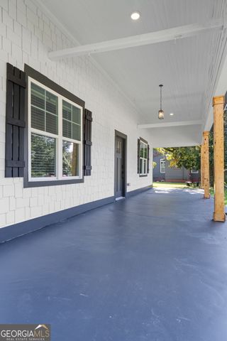 347 Ww Carr Avenue, Jackson, GA 30233