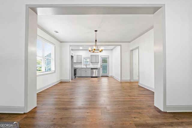347 Ww Carr Avenue, Jackson, GA 30233