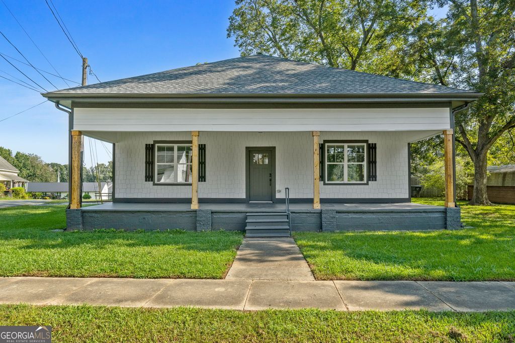 347 Ww Carr Avenue, Jackson, GA 30233