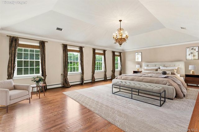 28 Spruce Street, Selden, NY 11784