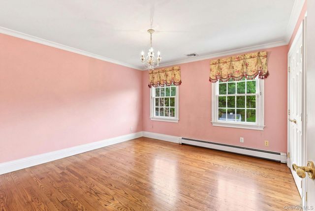 28 Spruce Street, Selden, NY 11784