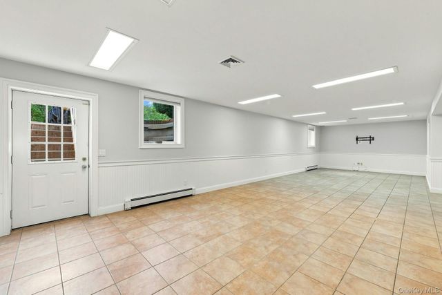28 Spruce Street, Selden, NY 11784
