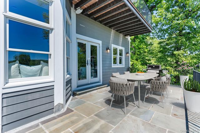 3 Lewis Avenue, Dobbs Ferry, NY 10522