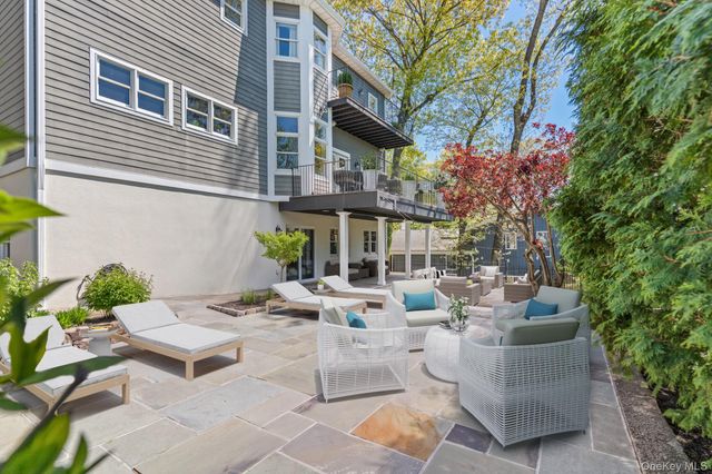 3 Lewis Avenue, Dobbs Ferry, NY 10522