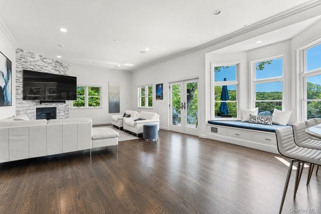 3 Lewis Avenue, Dobbs Ferry, NY 10522