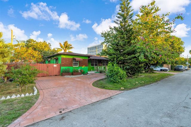 2671 SW 30th Ave, Miami, FL 33133