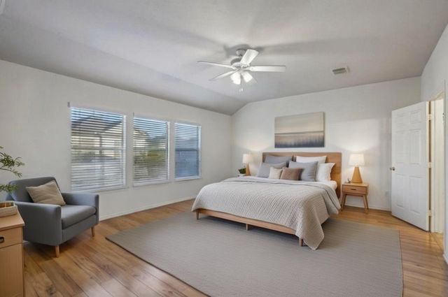 1719 Redwing Pines Drive, Houston, TX 77009