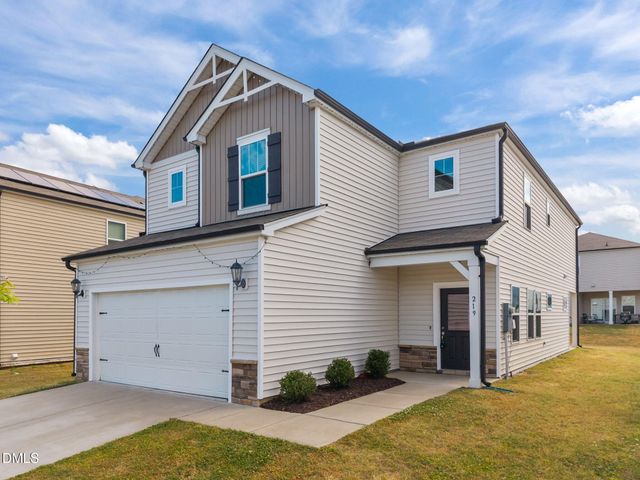 219 Watauga Lake Drive, Fuquay Varina, NC 27526