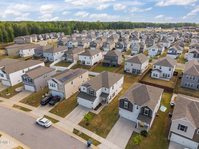 219 Watauga Lake Drive, Fuquay Varina, NC 27526