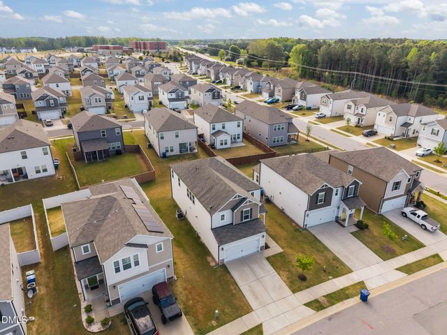 219 Watauga Lake Drive, Fuquay Varina, NC 27526