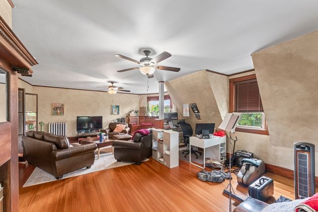 388 Arborway 2, Boston, MA 02130