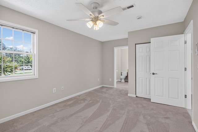 4718 S Draper Road, Jackson, MI 49203