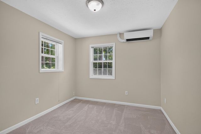 4718 S Draper Road, Jackson, MI 49203