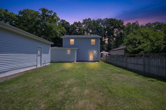 4718 S Draper Road, Jackson, MI 49203