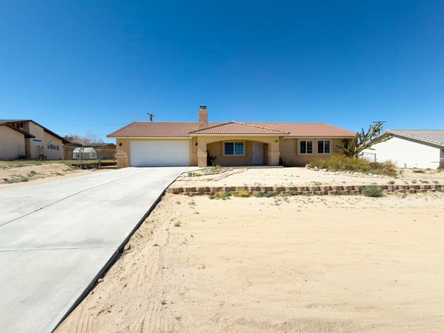 6698 Galleta Avenue, 29 Palms, CA 92277