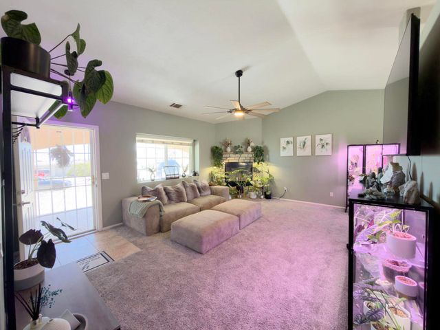 6698 Galleta Avenue, 29 Palms, CA 92277