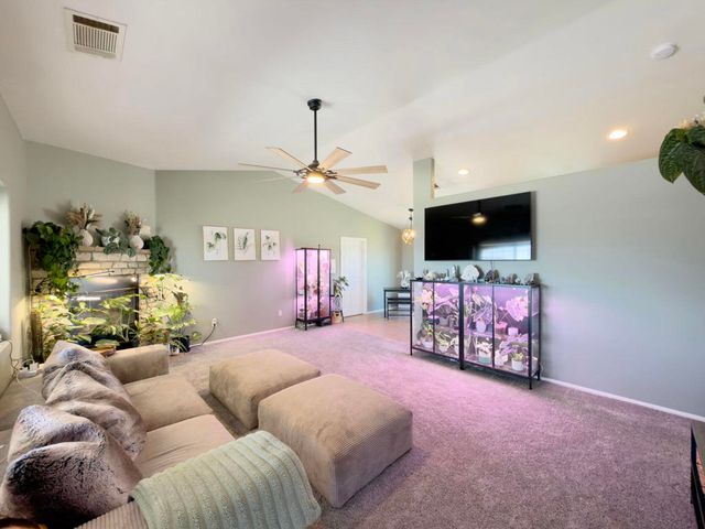 6698 Galleta Avenue, 29 Palms, CA 92277