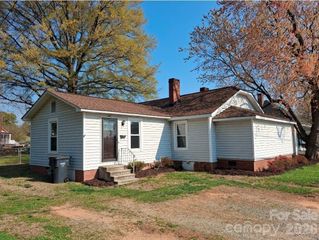 304 S Kimmons Street, Landis, NC 28088