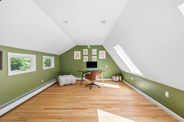 74 East St, Hingham, MA 02043