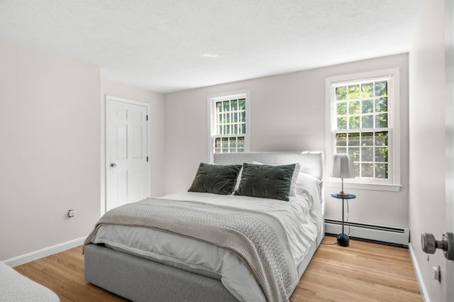 74 East St, Hingham, MA 02043