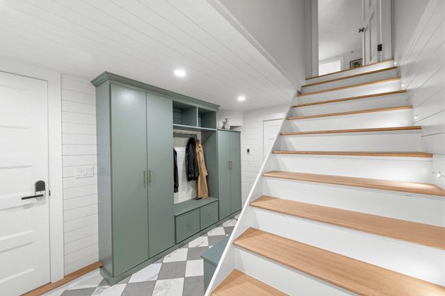 74 East St, Hingham, MA 02043