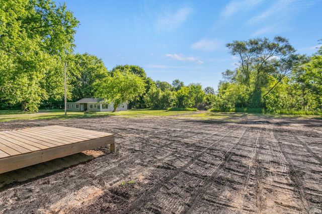 51656 Cherry Road, Granger, IN 46530