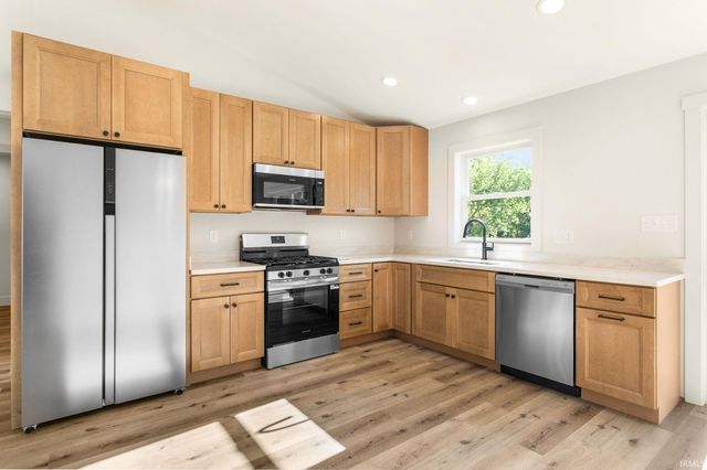 51656 Cherry Road, Granger, IN 46530