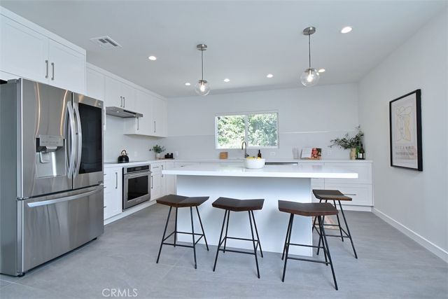 3753 Berry Drive, Studio City, CA 91604