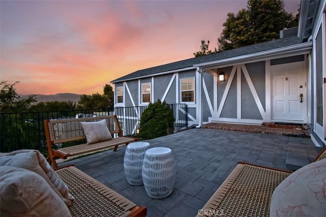 3753 Berry Drive, Studio City, CA 91604