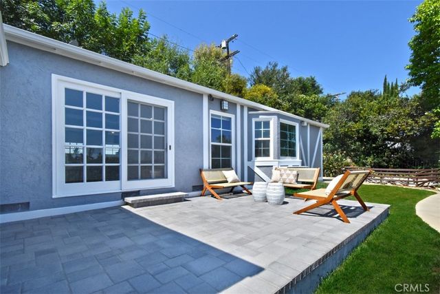 3753 Berry Drive, Studio City, CA 91604