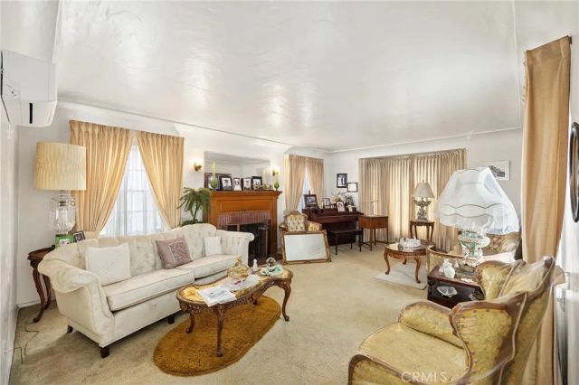 3122 W 77th, Los Angeles, CA 90043