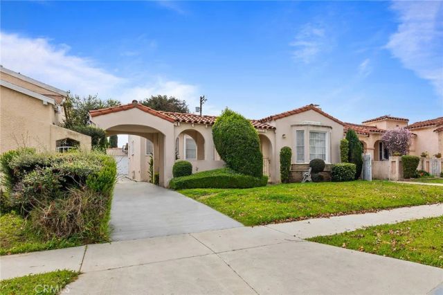 3122 W 77th, Los Angeles, CA 90043