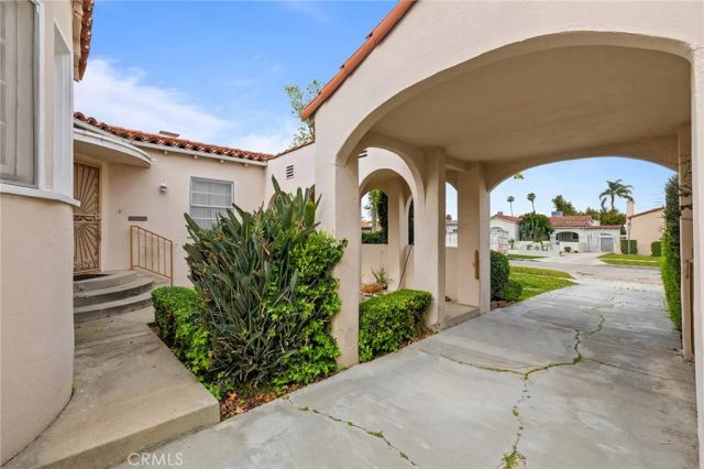3122 W 77th, Los Angeles, CA 90043