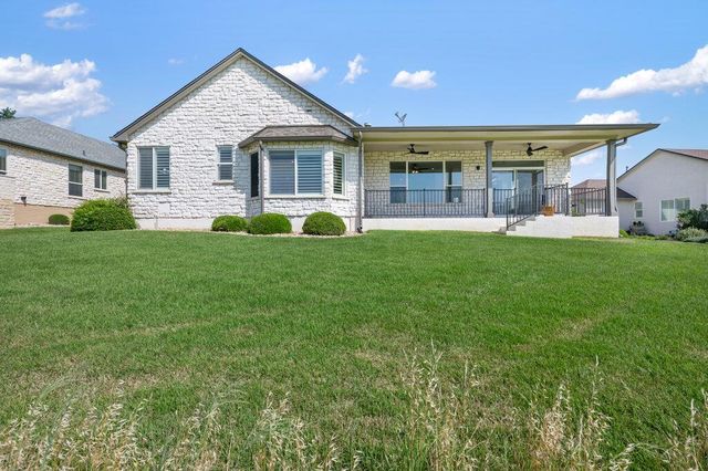 110 Chuckwagon TRL, Georgetown, TX 78633