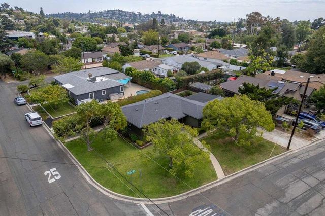 8545 Porter Hill Terrace, La Mesa, CA 91942