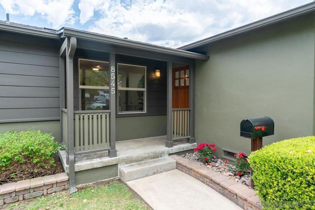 8545 Porter Hill Terrace, La Mesa, CA 91942