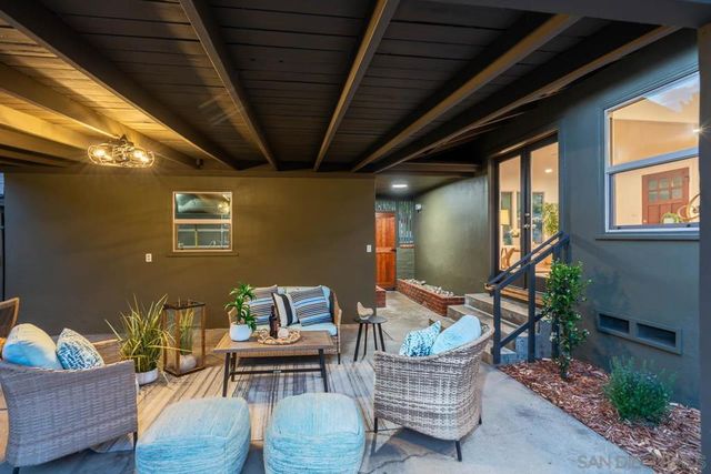 8545 Porter Hill Terrace, La Mesa, CA 91942