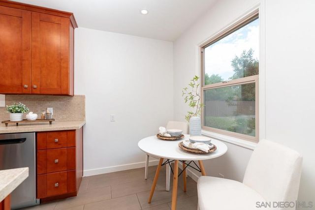 8545 Porter Hill Terrace, La Mesa, CA 91942