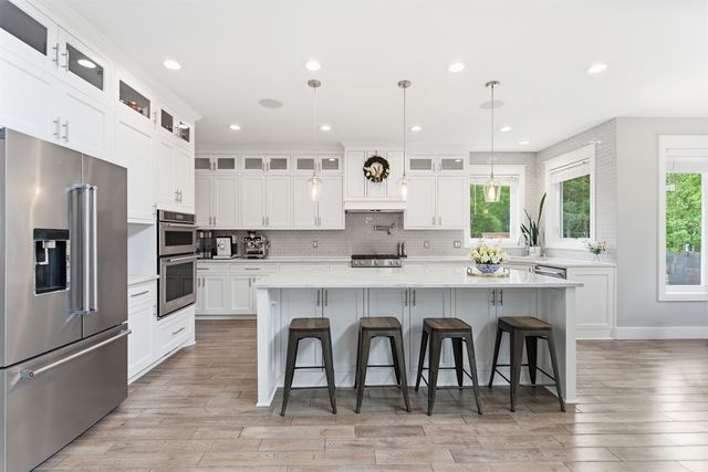 341 Country Oak Rd Road, Chesnee, SC 29323