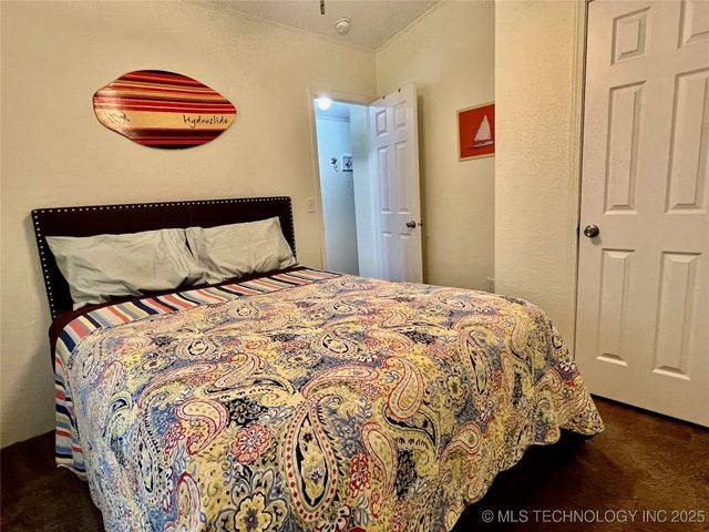 4718 Golden Way, Kingston, OK 73439