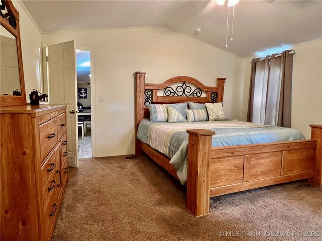 4718 Golden Way, Kingston, OK 73439