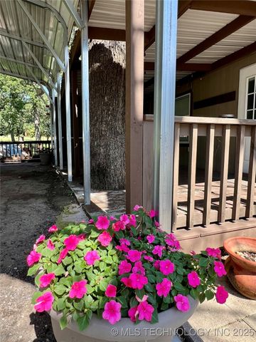 4718 Golden Way, Kingston, OK 73439