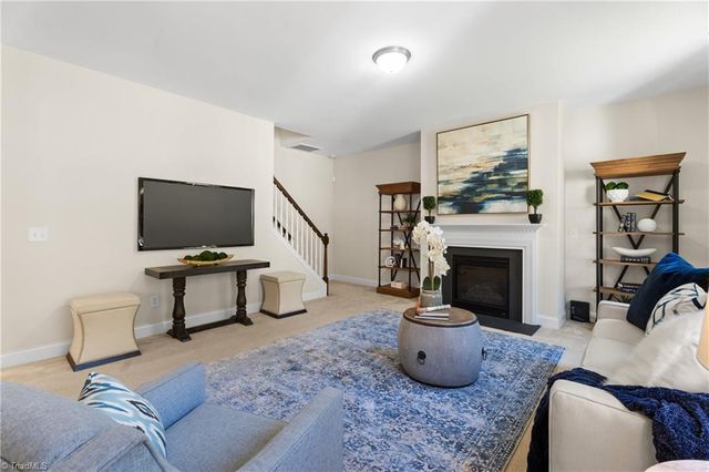 3851 Crestwell Cove Court, Winston-salem, NC 27103