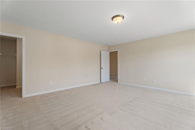 3851 Crestwell Cove Court, Winston-salem, NC 27103