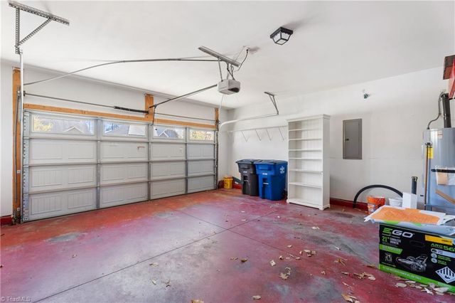 3851 Crestwell Cove Court, Winston-salem, NC 27103