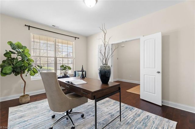 3851 Crestwell Cove Court, Winston-salem, NC 27103