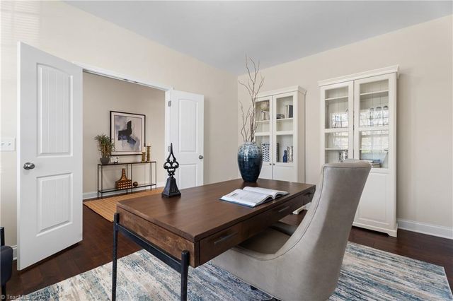 3851 Crestwell Cove Court, Winston-salem, NC 27103